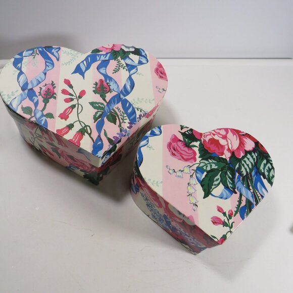 Ribbon and Roses Heart Gift Boxes (2) Fits one inside other, Storage Boxes - Picture 1 of 7